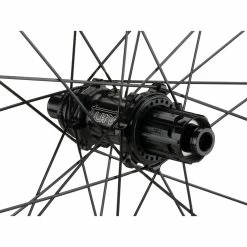 Tune Schwarzbrenner 45 Disc Skyline Center Lock Carbon 28" Laufradsatz -Dynamo Rad Verkäufe 374137