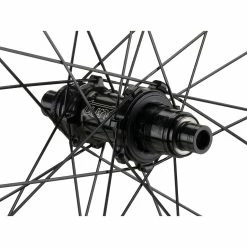 Tune Schwarzbrenner 45 Disc Skyline Center Lock Carbon 28" Laufradsatz -Dynamo Rad Verkäufe 374143