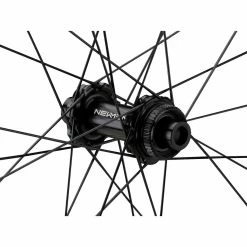 Newmen Advanced SL X.R.25 FADE Disc Center Lock Carbon 28" Laufradsatz -Dynamo Rad Verkäufe 387556