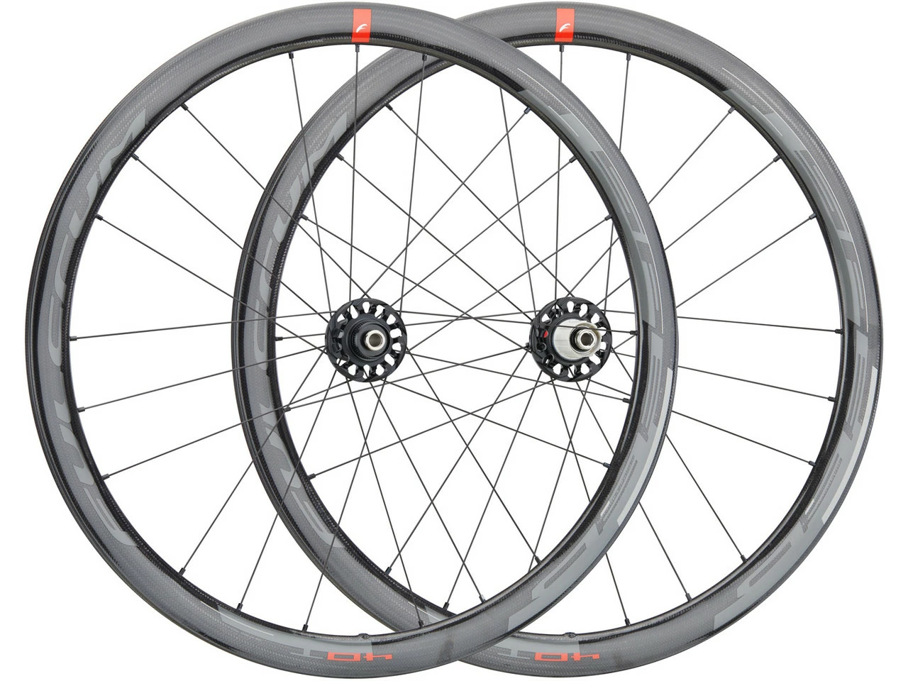 Fulcrum Speed 40T Disc Center Lock Tubular Carbon 28" Laufradsatz 1 Fulcrum Speed 40T Disc Center Lock Tubular Carbon 28" Laufradsatz