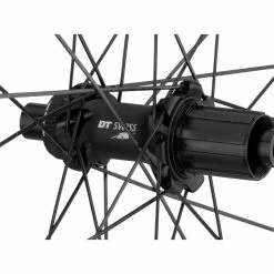 Dt-swiss HGC 1400 SPLINE 42 Carbon Disc Center Lock Hybrid 28" Laufradsatz 10 Dt-swiss HGC 1400 SPLINE 42 Carbon Disc Center Lock Hybrid 28" Laufradsatz -Dynamo Rad Verkäufe 437189