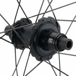 ZIPP 858 NSW Carbon Tubeless Disc Center Lock Laufradsatz Modell 2023 -Dynamo Rad Verkäufe 461871